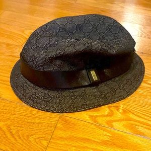 Vintage Gucci bucket hat